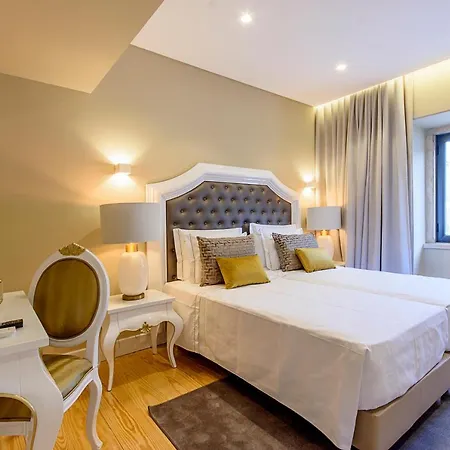 Mariazinha Charming ポルティマン