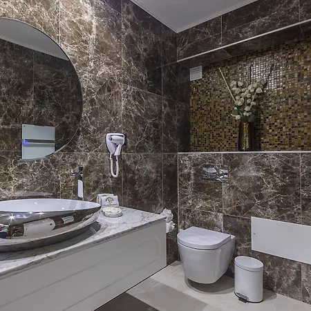 Mariazinha Charming 2* פורטימאו