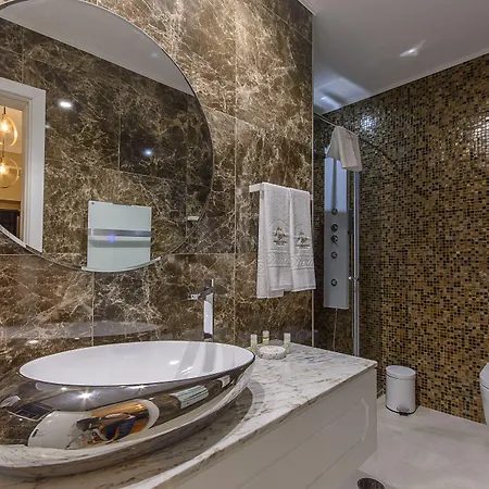 ホテル Mariazinha Charming ポルティマン