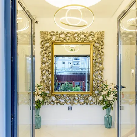 Mariazinha Charming 波尔蒂芒