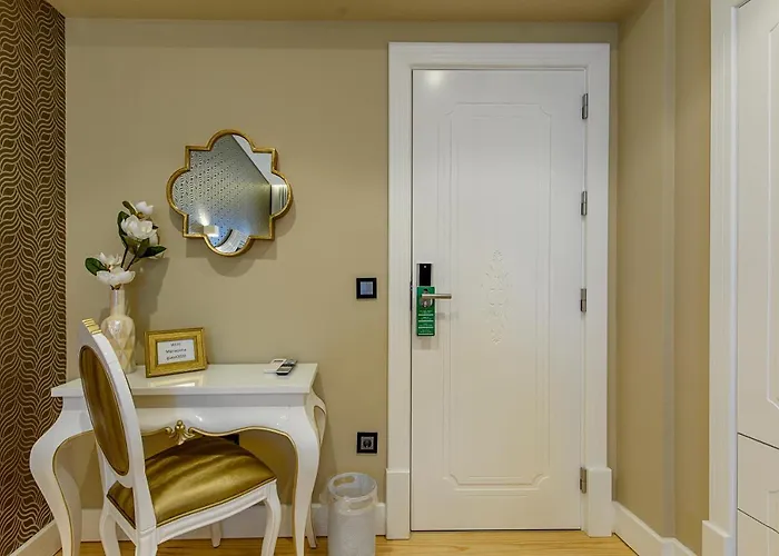 Mariazinha Charming Hotel Portimão