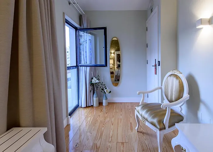 Hotel Mariazinha Charming 2*