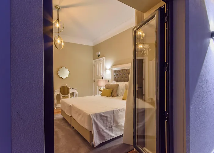 Mariazinha Charming 2*