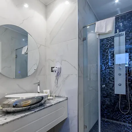 Mariazinha Charming Otel 2*