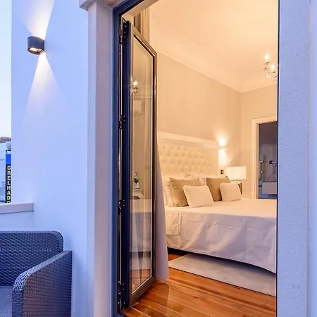 Hotel Mariazinha Charming 2*